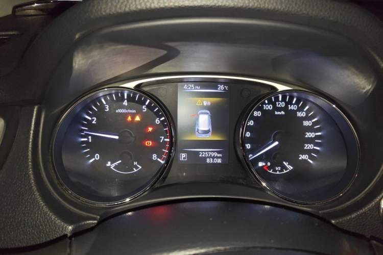 Used Nissan X-Trail 2015 2.0L CVT Comfort MAX Edition 2WD Instrument Cluster