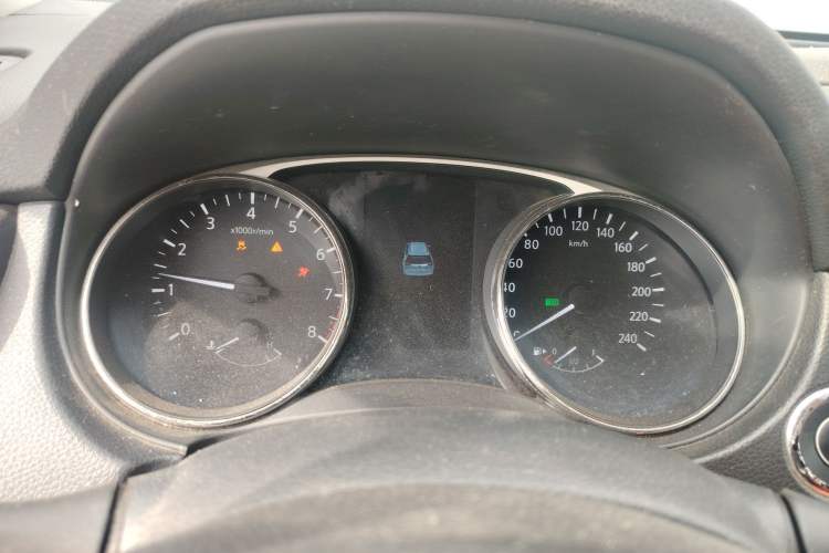 Used Nissan X-Trail 2015 2.0L CVT Comfort MAX Edition 2WD Instrument Cluster