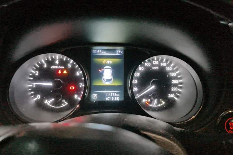 Used Nissan X-Trail 2015 2.0L CVT Comfort MAX Edition 2WD Instrument Cluster