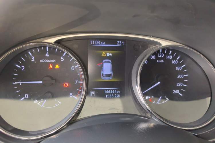 Used Nissan X-Trail 2015 2.0L CVT Comfort MAX Edition 2WD Instrument Cluster