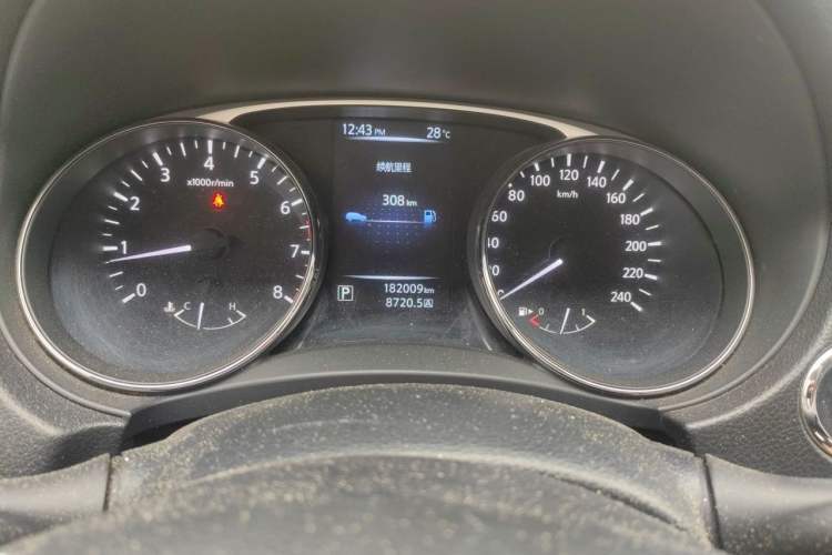 Used Nissan X-Trail 2015 2.5L CVT Leading MAX Edition 4WD Instrument Cluster