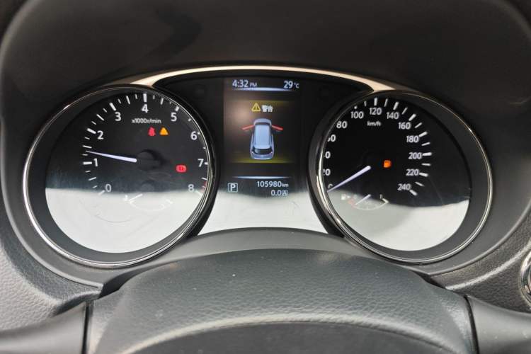 Used Nissan X-Trail 2015 2.0L CVT Comfort MAX Edition 2WD Instrument Cluster
