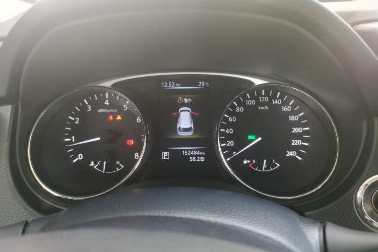 Used Nissan X-Trail 2015 2.0L CVT Comfort MAX Edition 2WD Instrument Cluster