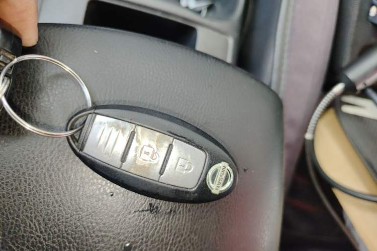 Used Nissan X-Trail 2015 2.0L CVT Comfort MAX Edition 2WD Interior 1