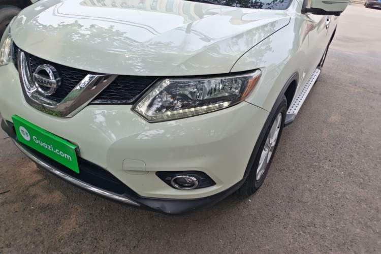 Used Nissan X-Trail 2015 2.0L CVT Comfort MAX Edition 2WD Left Front Headlight
