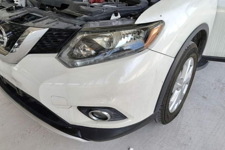 Used Nissan X-Trail 2015 2.0L CVT Comfort MAX Edition 2WD Left Front Headlight