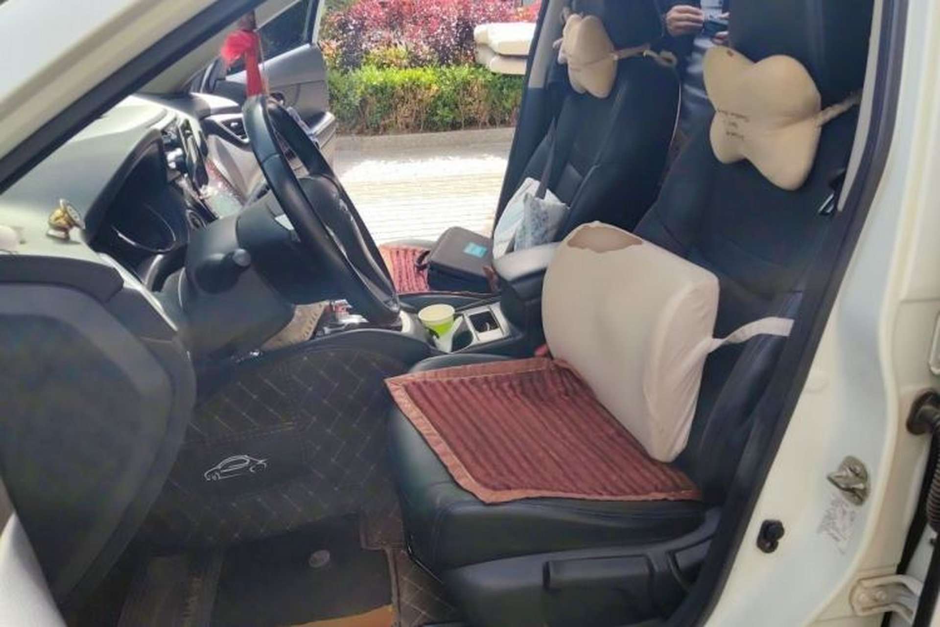 Used Nissan X-Trail 2015 2.0L CVT Comfort MAX Edition 2WD Left Front Seat