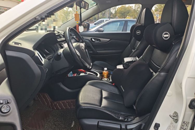 Used Nissan X-Trail 2015 2.0L CVT Comfort MAX Edition 2WD Left Front Seat