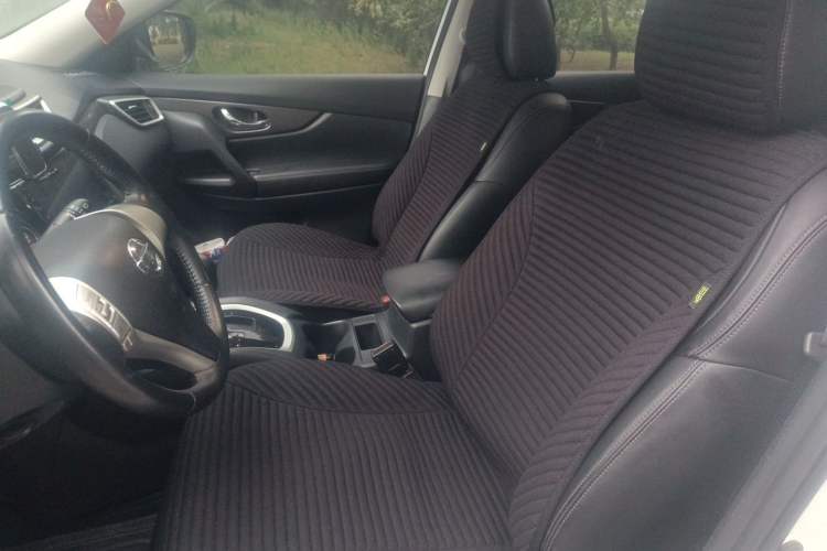 Used Nissan X-Trail 2015 2.0L CVT Comfort MAX Edition 2WD Left Front Seat