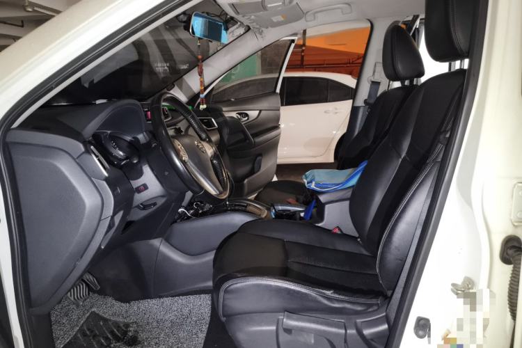 Used Nissan X-Trail 2015 2.0L CVT Comfort MAX Edition 2WD Left Front Seat