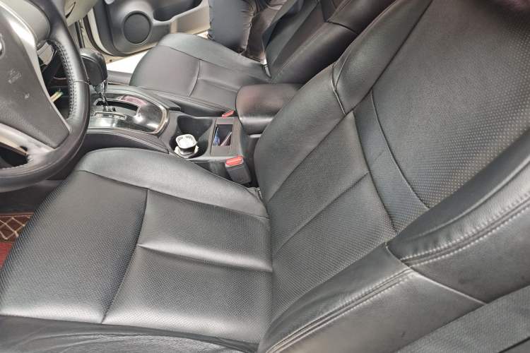 Used Nissan X-Trail 2015 2.0L CVT Comfort MAX Edition 2WD Left Front Seat