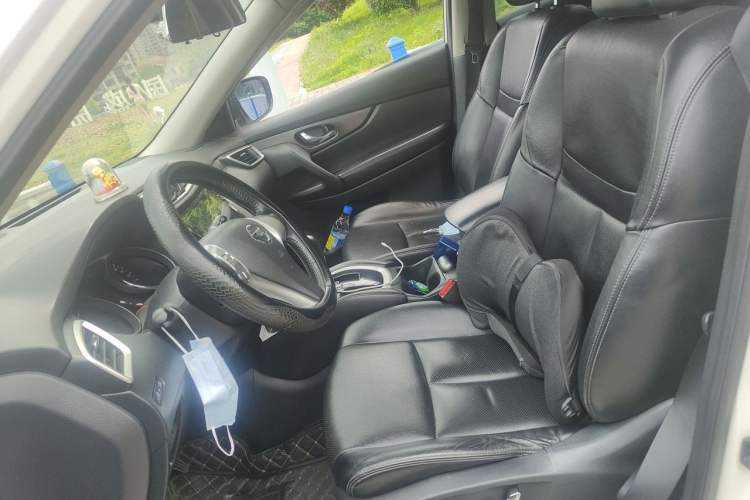 Used Nissan X-Trail 2015 2.0L CVT Comfort MAX Edition 2WD Left Front Seat