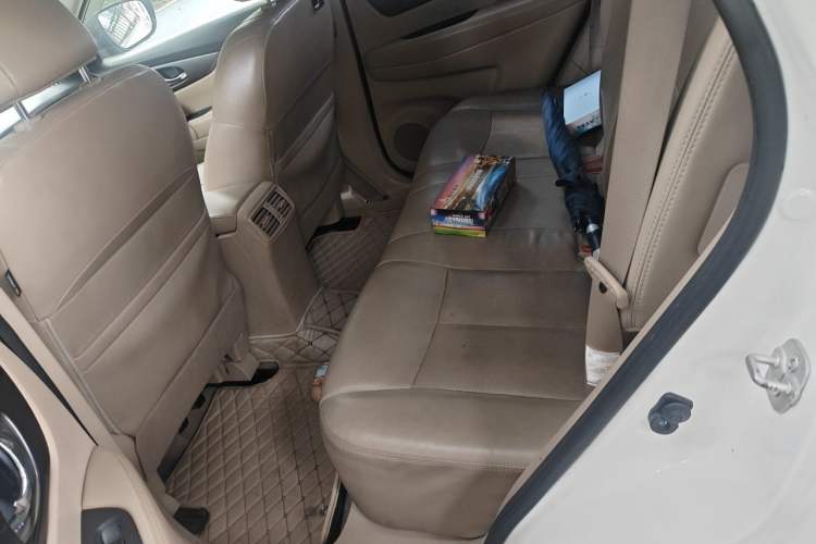 Used Nissan X-Trail 2015 2.0L CVT Comfort MAX Edition 2WD Left Rear Seat