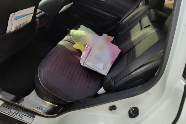 Used Nissan X-Trail 2015 2.0L CVT Comfort MAX Edition 2WD Left Rear Seat