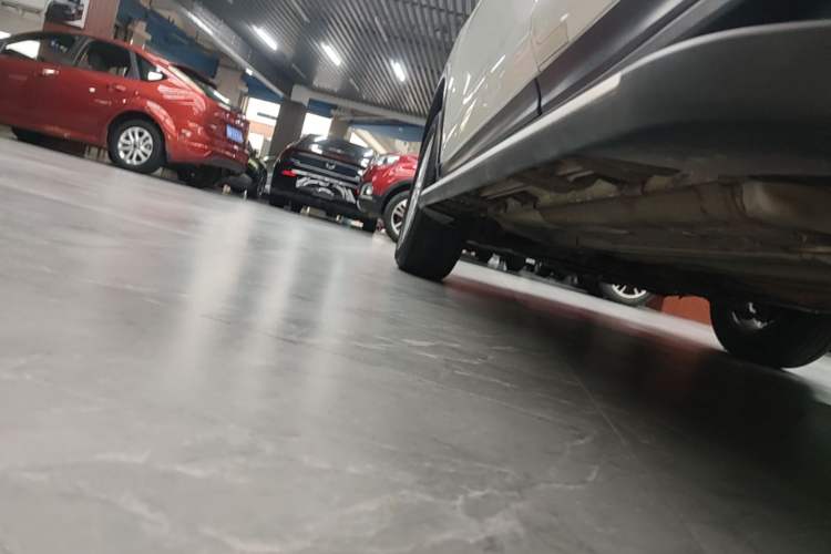 Used Nissan X-Trail 2015 2.0L CVT Comfort MAX Edition 2WD Left Side Sill