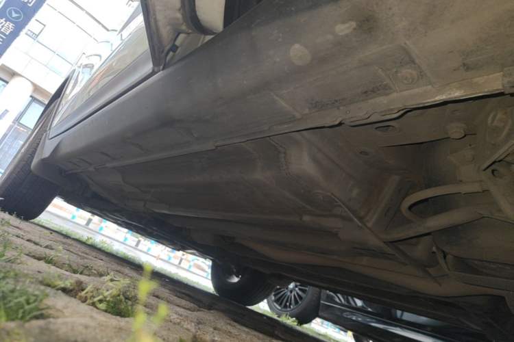 Used Nissan X-Trail 2015 2.0L CVT Comfort MAX Edition 2WD Left Side Sill