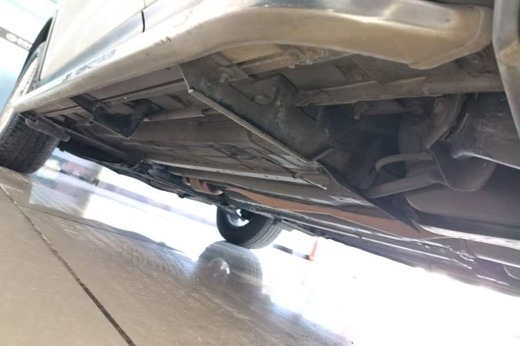 Used Nissan X-Trail 2015 2.5L CVT Leading MAX Edition 4WD Left Side Sill