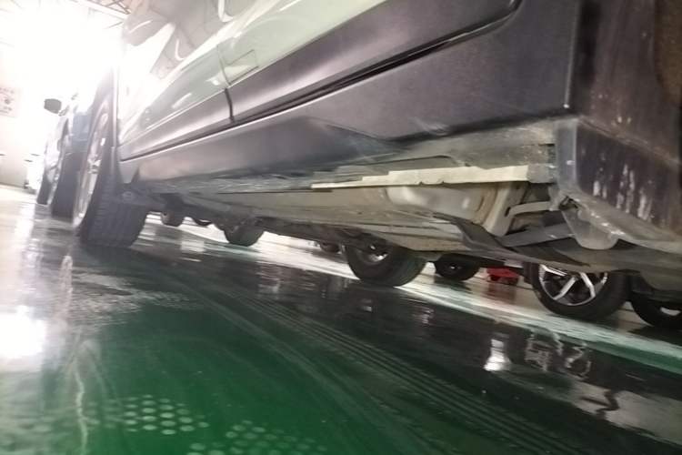 Used Nissan X-Trail 2015 2.0L CVT Comfort MAX Edition 2WD Left Side Sill