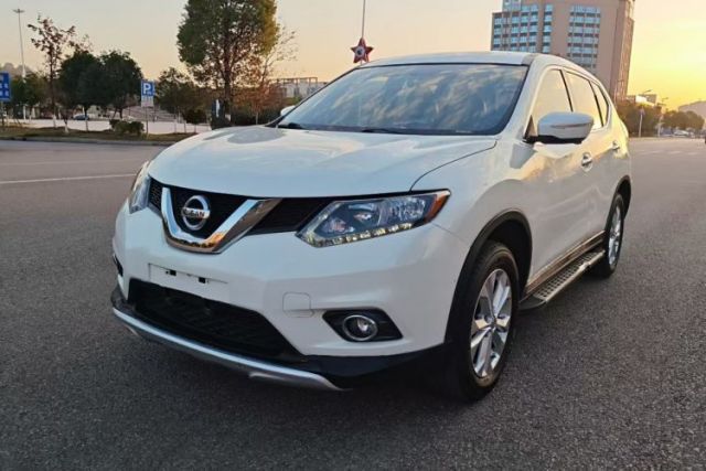 Used Nissan X-Trail 2015 2.0L CVT Comfort MAX Edition 2WD