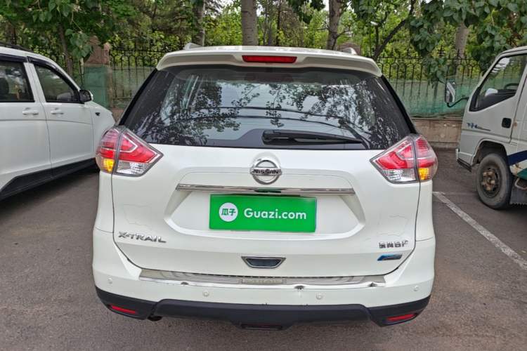 Used Nissan X-Trail 2015 2.0L CVT Comfort MAX Edition 2WD Rear