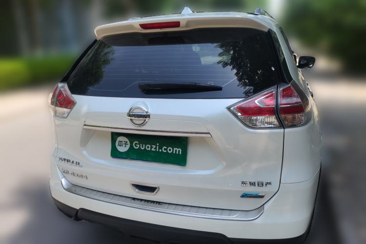 Used Nissan X-Trail 2015 2.5L CVT Leading MAX Edition 4WD Rear