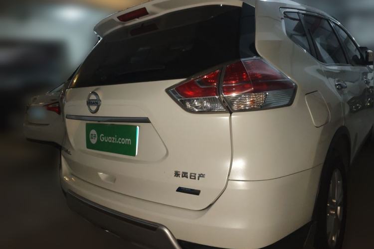 Used Nissan X-Trail 2015 2.0L CVT Comfort MAX Edition 2WD Rear