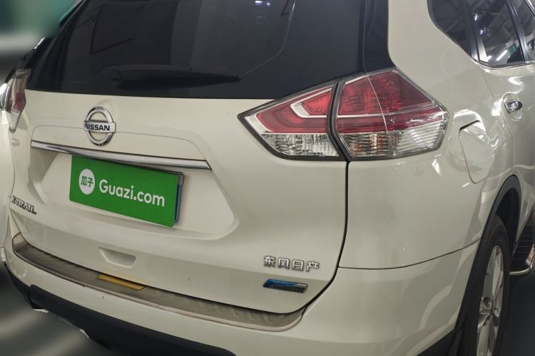 Used Nissan X-Trail 2015 2.0L CVT Comfort MAX Edition 2WD Rear