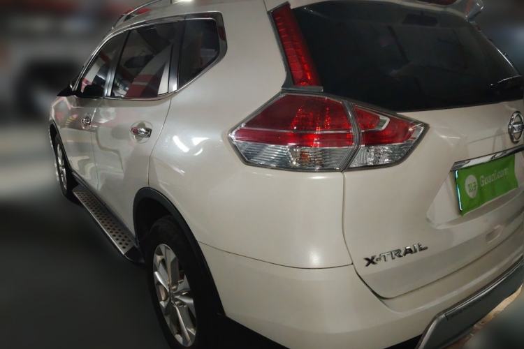 Used Nissan X-Trail 2015 2.0L CVT Comfort MAX Edition 2WD Rear Left 45 Deg