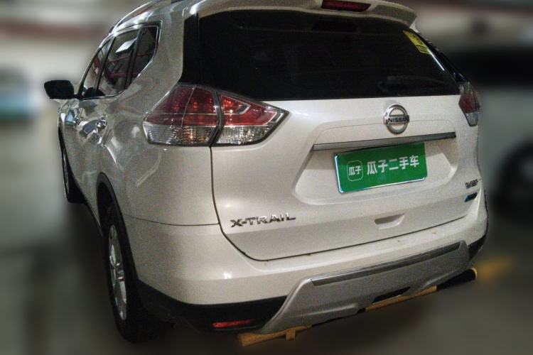Used Nissan X-Trail 2015 2.0L CVT Comfort MAX Edition 2WD Rear Left 45 Deg