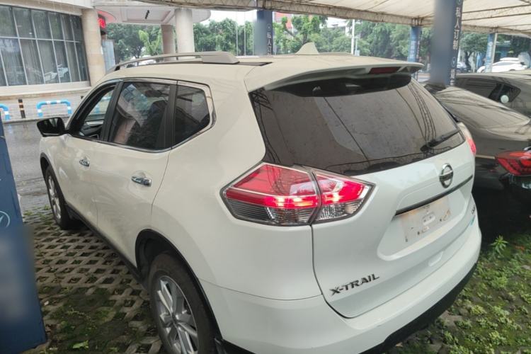 Used Nissan X-Trail 2015 2.0L CVT Comfort MAX Edition 2WD Rear Left 45 Deg