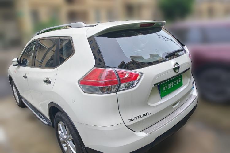 Used Nissan X-Trail 2015 2.0L CVT Comfort MAX Edition 2WD Rear Left 45 Deg