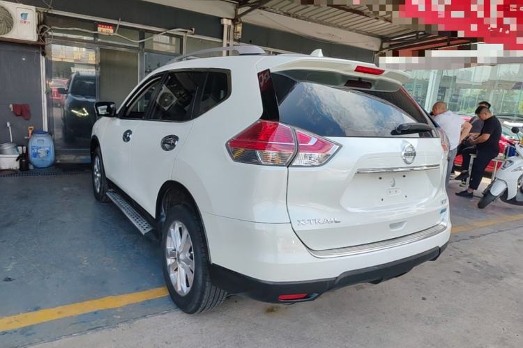 Used Nissan X-Trail 2015 2.0L CVT Comfort MAX Edition 2WD Rear Left 45 Deg