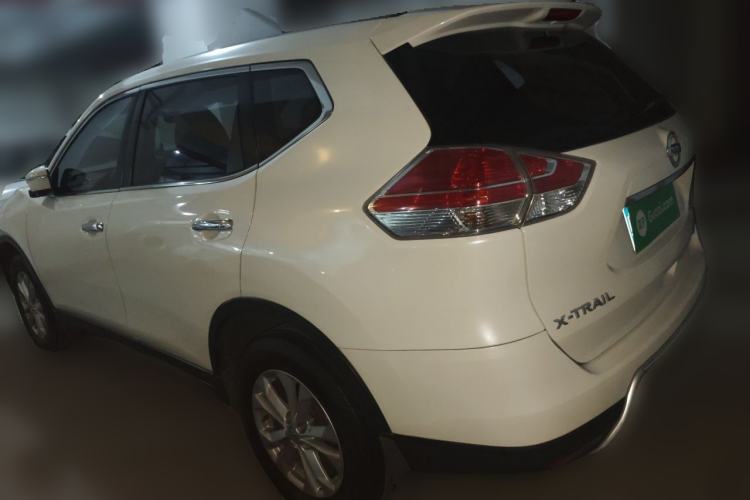 Used Nissan X-Trail 2015 2.0L CVT Comfort MAX Edition 2WD Rear Left 45 Deg