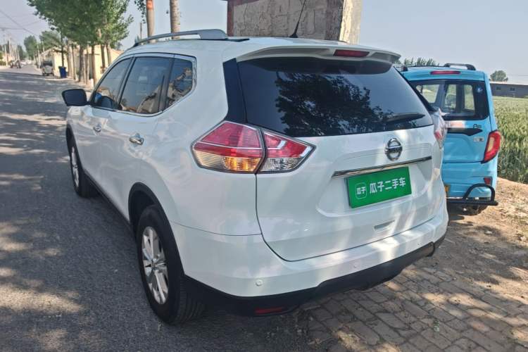 Used Nissan X-Trail 2015 2.0L CVT Comfort MAX Edition 2WD Rear Left 45 Deg