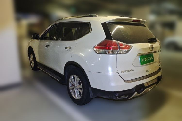 Used Nissan X-Trail 2015 2.0L CVT Comfort MAX Edition 2WD Rear Left 45 Deg