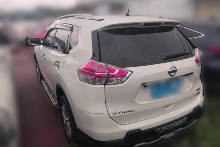 Used Nissan X-Trail 2015 2.0L CVT Comfort MAX Edition 2WD Rear Left 45 Deg