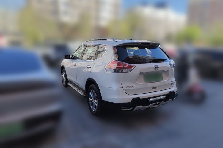 Used Nissan X-Trail 2015 2.0L CVT Comfort MAX Edition 2WD Rear Left 45 Deg