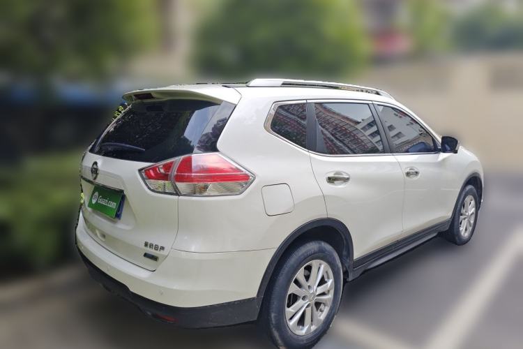 Used Nissan X-Trail 2015 2.0L CVT Comfort MAX Edition 2WD Rear Right 45 Deg