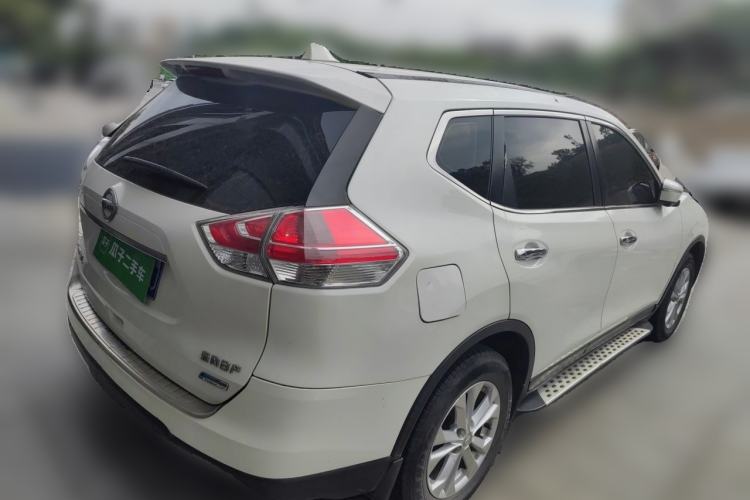 Used Nissan X-Trail 2015 2.0L CVT Comfort MAX Edition 2WD Rear Right 45 Deg