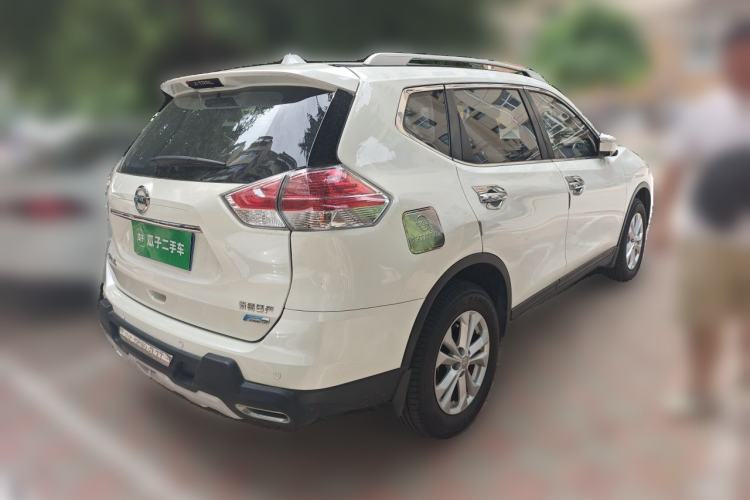 Used Nissan X-Trail 2015 2.0L CVT Comfort MAX Edition 2WD Rear Right 45 Deg