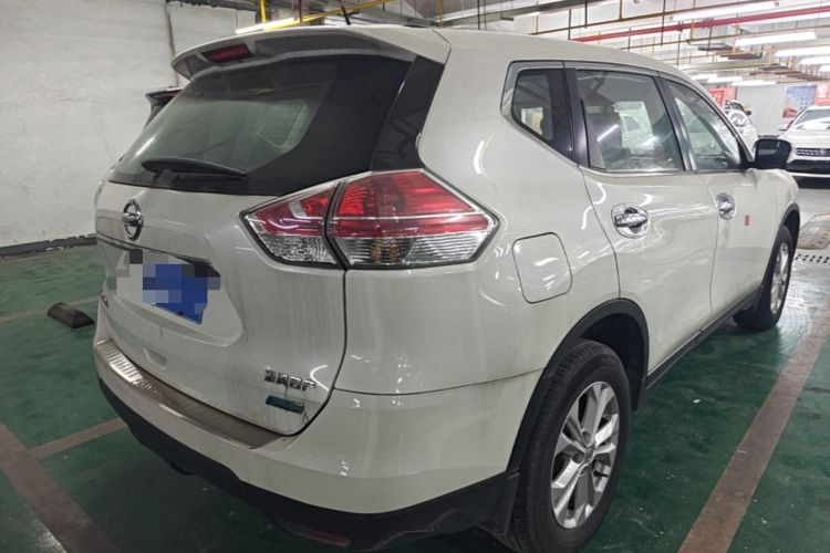 Used Nissan X-Trail 2015 2.0L CVT Comfort MAX Edition 2WD Rear Right 45 Deg