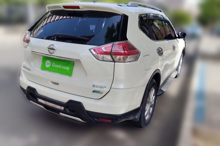 Used Nissan X-Trail 2015 2.0L CVT Comfort MAX Edition 2WD Rear Right 45 Deg