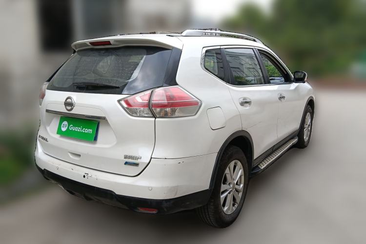 Used Nissan X-Trail 2015 2.0L CVT Comfort MAX Edition 2WD Rear Right 45 Deg