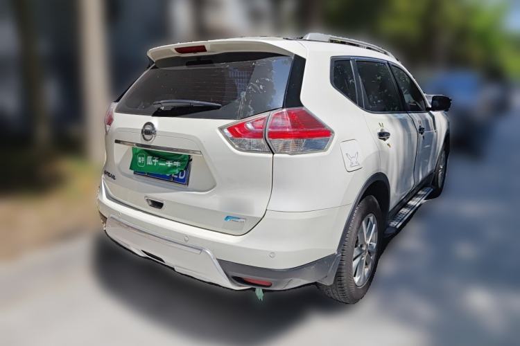 Used Nissan X-Trail 2015 2.0L CVT Comfort MAX Edition 2WD Rear Right 45 Deg