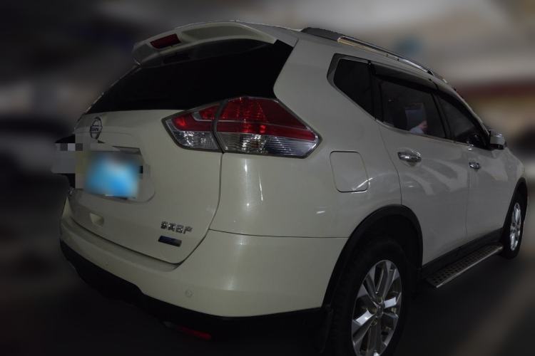 Used Nissan X-Trail 2015 2.0L CVT Comfort MAX Edition 2WD Rear Right 45 Deg