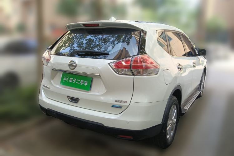 Used Nissan X-Trail 2015 2.0L CVT Comfort MAX Edition 2WD Rear Right 45 Deg