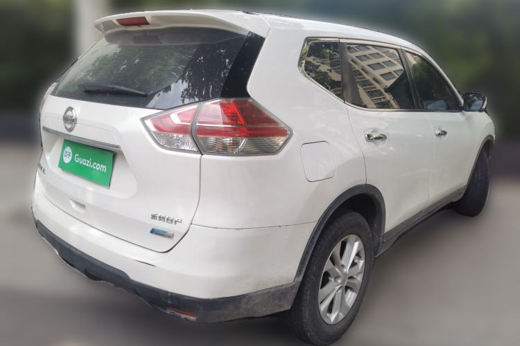 Used Nissan X-Trail 2015 2.0L CVT Comfort MAX Edition 2WD Rear Right 45 Deg