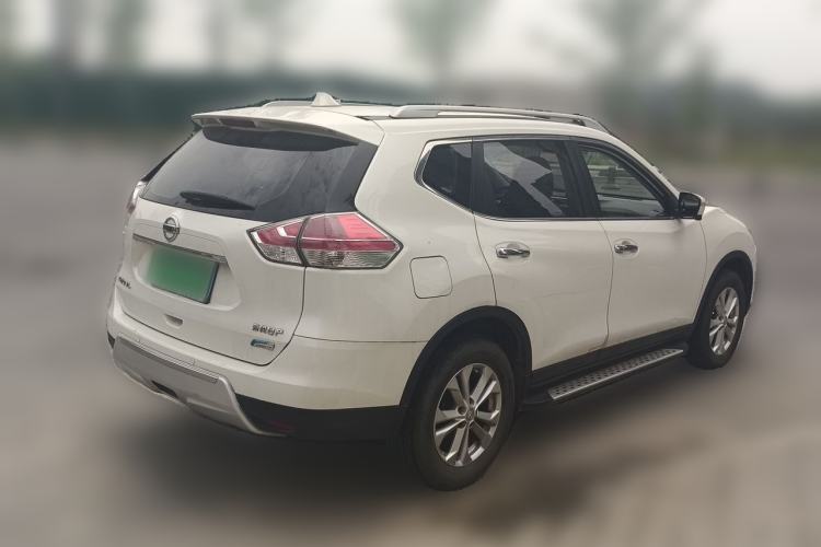 Used Nissan X-Trail 2015 2.0L CVT Comfort MAX Edition 2WD Rear Right 45 Deg
