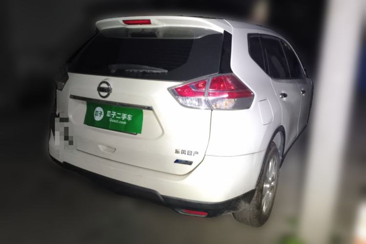 Used Nissan X-Trail 2015 2.0L CVT Comfort MAX Edition 2WD Rear Right 45 Deg