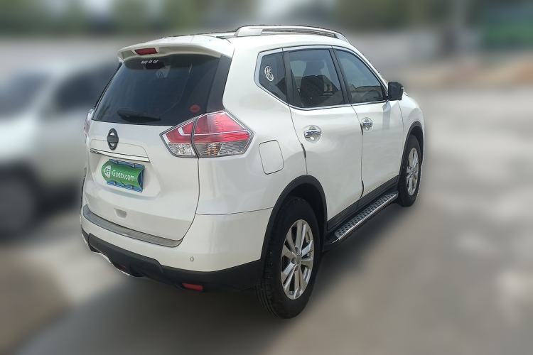 Used Nissan X-Trail 2015 2.0L CVT Comfort MAX Edition 2WD Rear Right 45 Deg